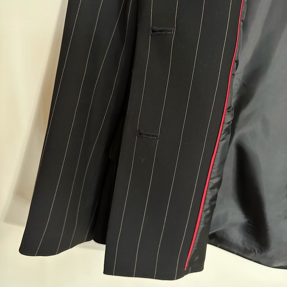 Anne Klein Black with White Pin Stripe Two-Button Blazer, Size 10 - Picture 6 of 8